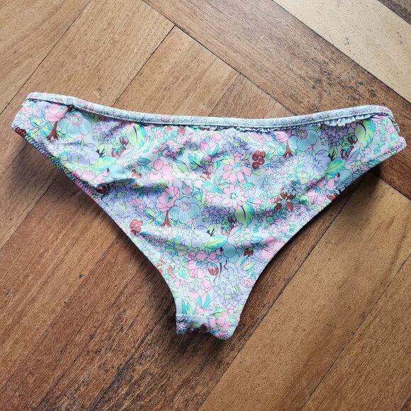Victoria's Secret "The Cheeky" Floral Bikini Bottom Size Small - Picture 9 of 10